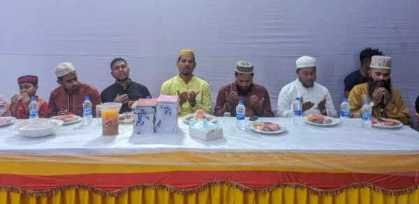 ফরিদপুরে ইঞ্জিনিয়ার রুবেল আহমেদের উদ্যোগে দোয়া ও ইফতার মাহফিল